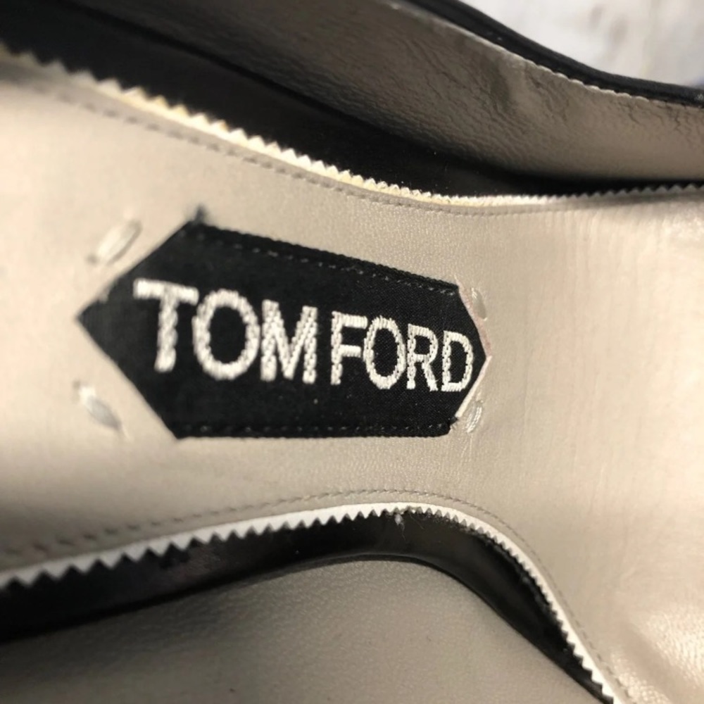 Tom Ford SOLD on Ⓜ️erc🅰️ri - Picture 8 of 10